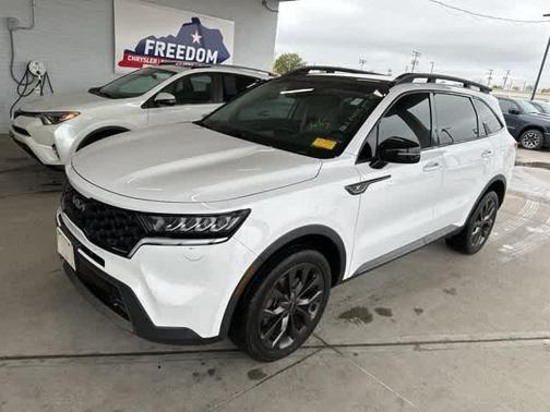 2022 Kia Sorento X-Line EX
