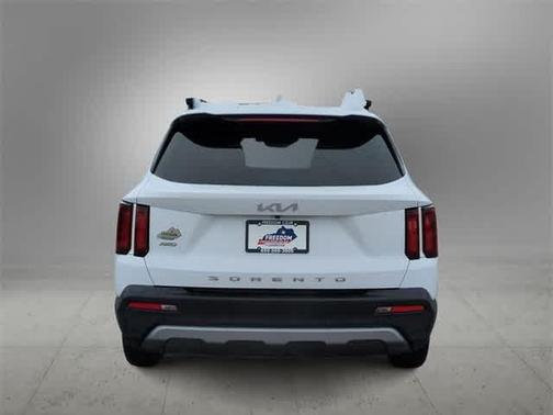 2022 Kia Sorento X-Line EX