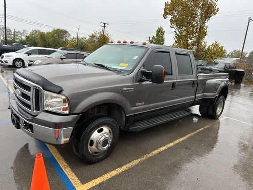 2006 Ford F-350 Lariat Super Duty
