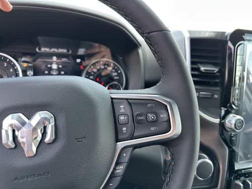 Hydro Blue Pearlcoat 2026 RAM 1500 Big Horn/Lone Star