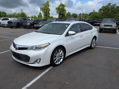 Blizzard Pearl 2014 Toyota Avalon XLE Touring
