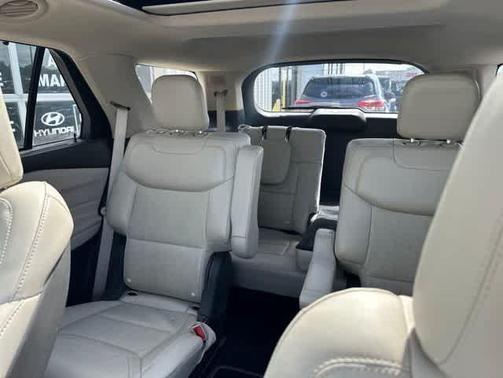 Agate Black Metallic 2020 Ford Explorer Platinum