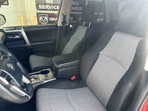 Barcelona Red Metallic 2016 Toyota 4Runner SR5
