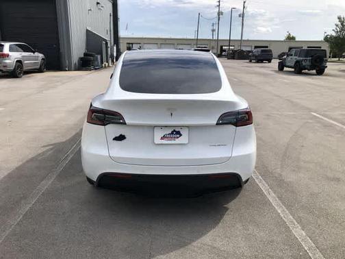 White 2022 Tesla Model Y Long Range