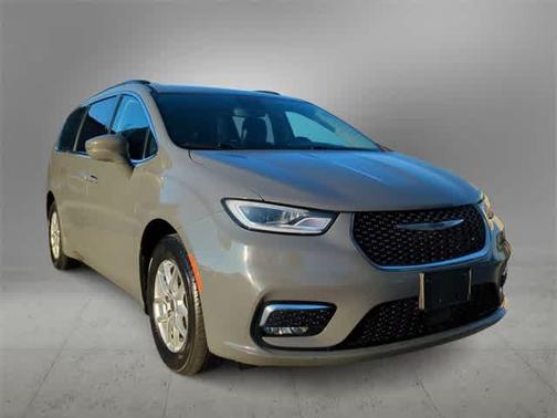2022 Chrysler Pacifica Touring-L