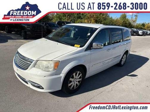 2012 Chrysler Town & Country Touring-L