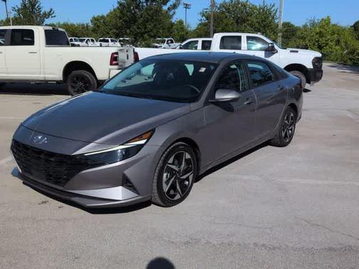 Metal 2023 Hyundai ELANTRA SEL
