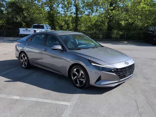Metal 2023 Hyundai ELANTRA SEL