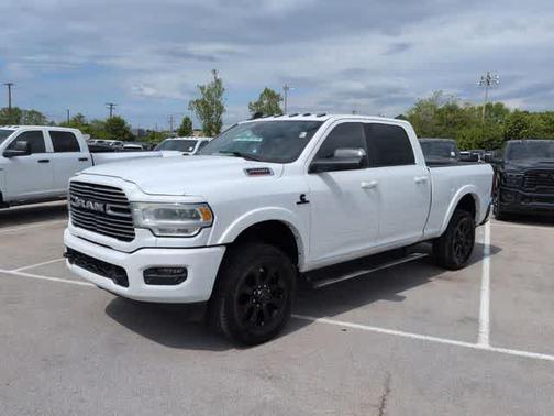 Bright White Clearcoat 2019 RAM 2500 Laramie