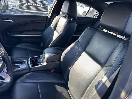 2016 Dodge Charger R/T