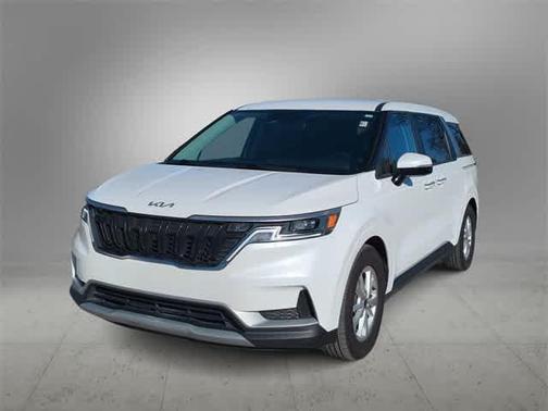 2023 Kia Carnival LX