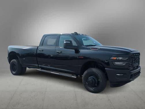 Diamond Black 2026 RAM 3500 Tradesman