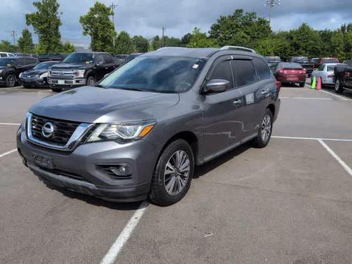 Gun Metallic 2020 Nissan Pathfinder SV