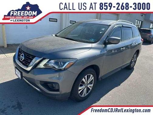 Gun Metallic 2020 Nissan Pathfinder SV