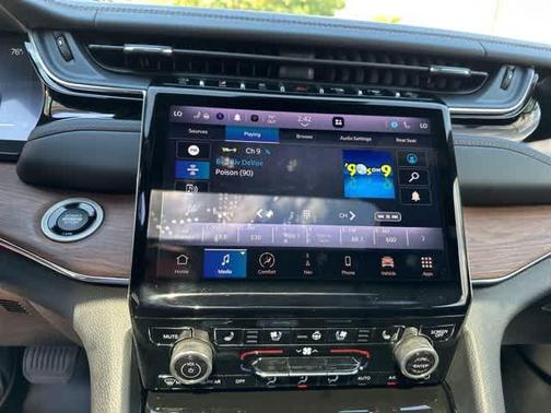 2023 Jeep Grand Cherokee L Summit