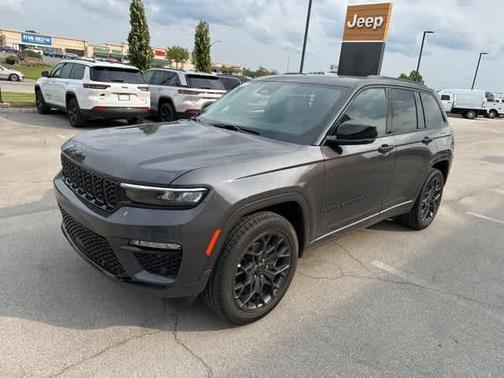 2025 Jeep Grand Cherokee Summit