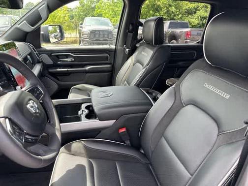 Diamond Black 2026 RAM 1500 Laramie
