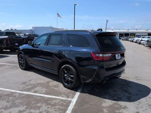 Night 2026 Dodge Durango GT HEMI V8