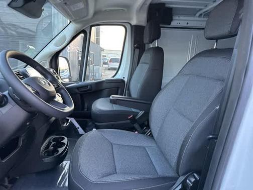 2024 RAM ProMaster 1500 Low Roof