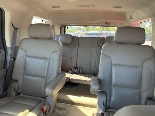 2017 GMC Yukon SLT