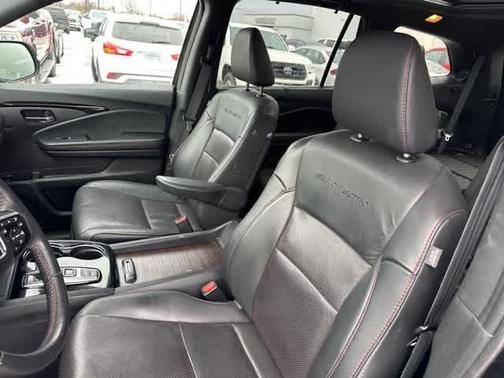 2020 Honda Pilot Black Edition