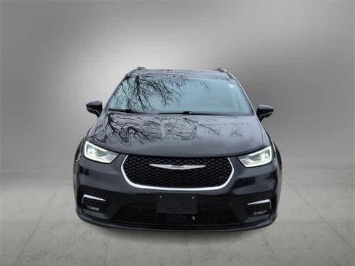 2021 Chrysler Pacifica Touring-L