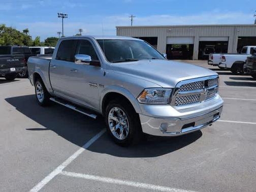 Bright Silver Clearcoat Metallic 2017 RAM 1500 Laramie