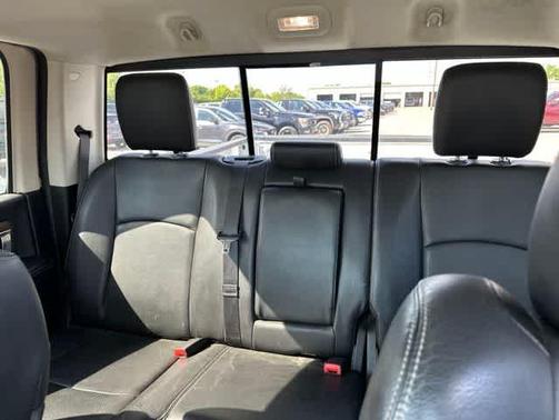 Bright Silver Clearcoat Metallic 2017 RAM 1500 Laramie
