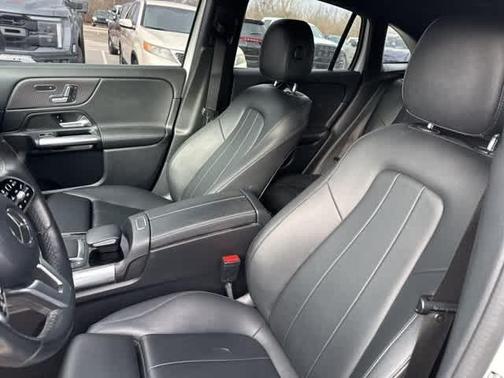 2021 Mercedes-Benz GLA 250 Base 4MATIC