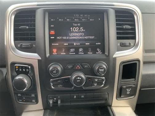 2015 RAM 1500 SLT