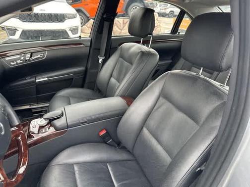 2012 Mercedes-Benz S-Class S 550 4MATIC