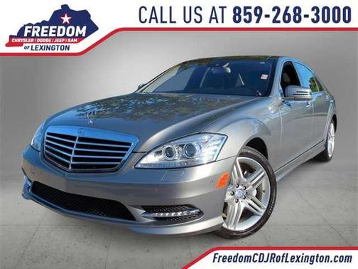 2012 Mercedes-Benz S-Class S 550 4MATIC
