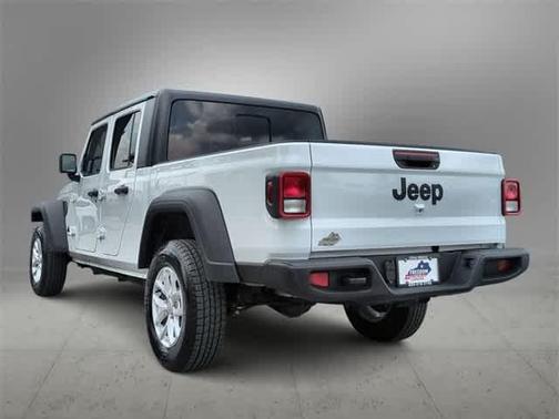 2023 Jeep Gladiator Sport