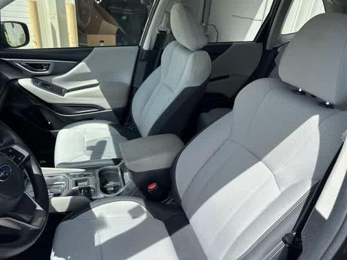 Crystal Black Silica 2020 Subaru Forester