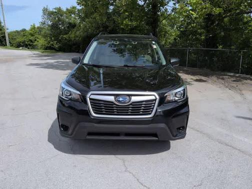 Crystal Black Silica 2020 Subaru Forester
