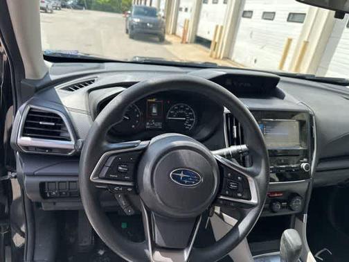 Crystal Black Silica 2020 Subaru Forester