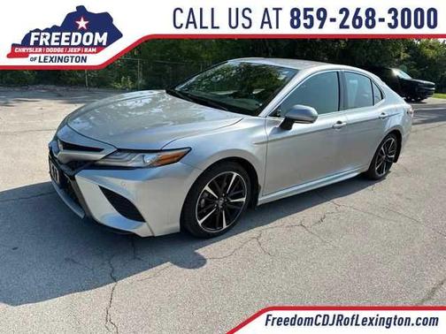 Celestial Silver Metallic 2018 Toyota Camry XSE