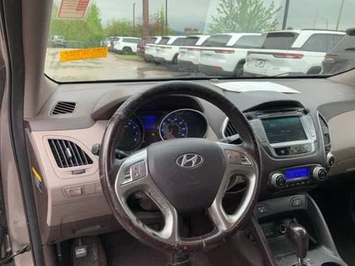 2012 Hyundai TUCSON Limited