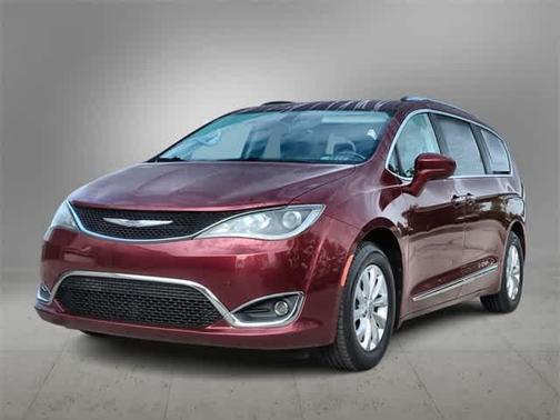 2019 Chrysler Pacifica Touring-L