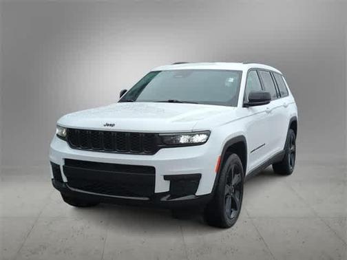 2023 Jeep Grand Cherokee L Laredo