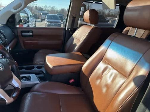 2016 Toyota Sequoia Platinum