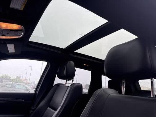 Granite Crystal Clearcoat Metallic 2015 Jeep Grand Cherokee Limited