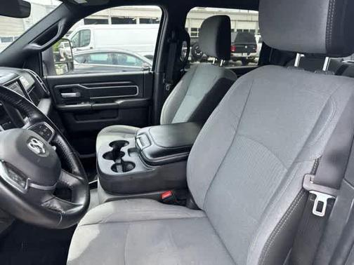 Bright White Clearcoat 2024 RAM 2500 Big Horn