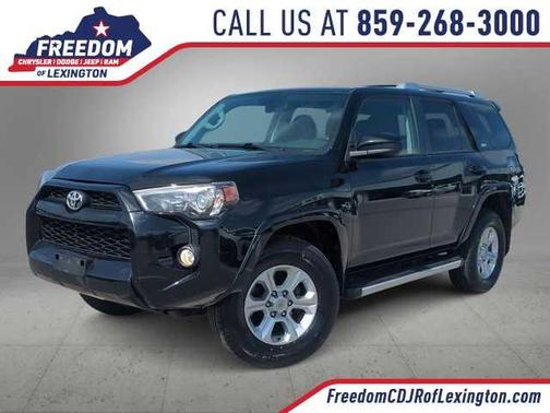 Midnight Black Metallic 2016 Toyota 4Runner SR5