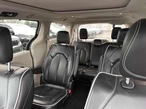 2022 Chrysler Pacifica Limited