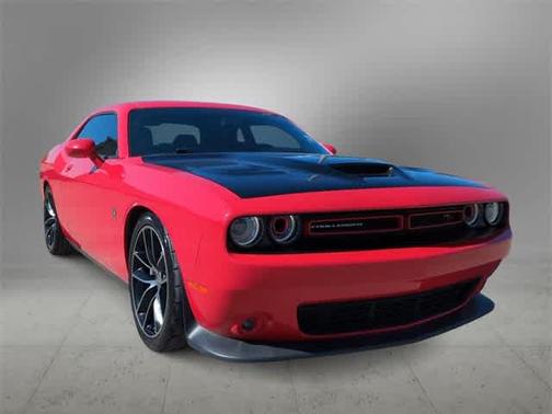 2015 Dodge Challenger R/T Scat Pack
