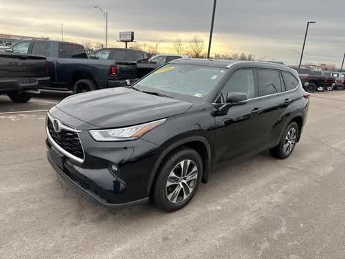 2020 Toyota Highlander XLE