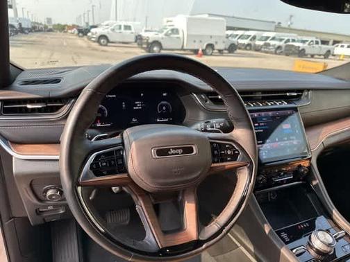 2023 Jeep Grand Cherokee L Summit