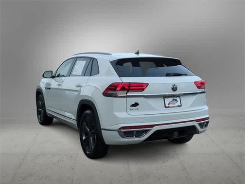 2021 Volkswagen Atlas Cross Sport 3.6L V6 SE w/Technology R-Line