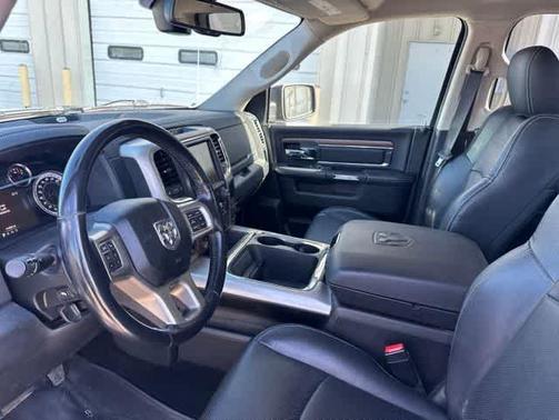 Blue Streak Pearlcoat 2017 RAM 1500 Laramie